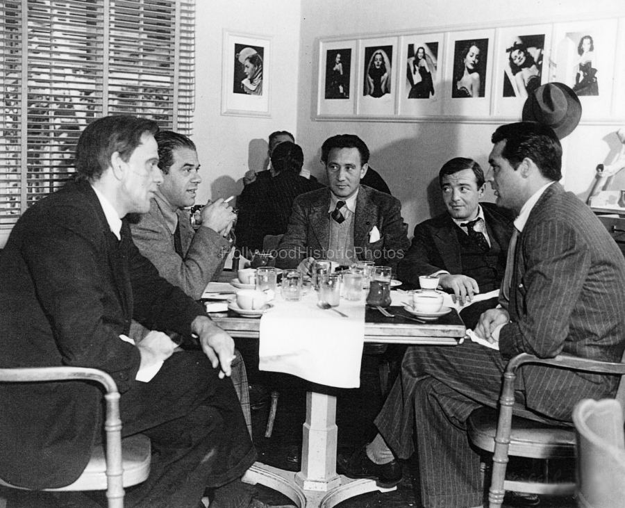 Cary Grant 1944.jpg